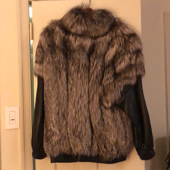 Raccoon Fur 🦝 & Leather Coat - Picture 5 of 16